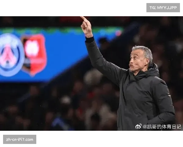 路易斯恩里克右路活跃制造多次威胁机会 路易斯恩里克右路活跃制造多次威胁机会